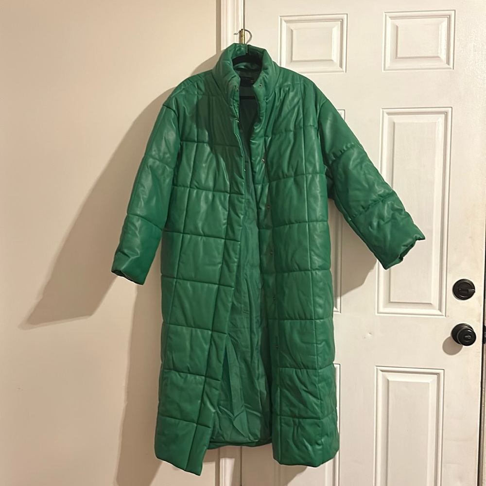 ASOS * Green Puffer Coat